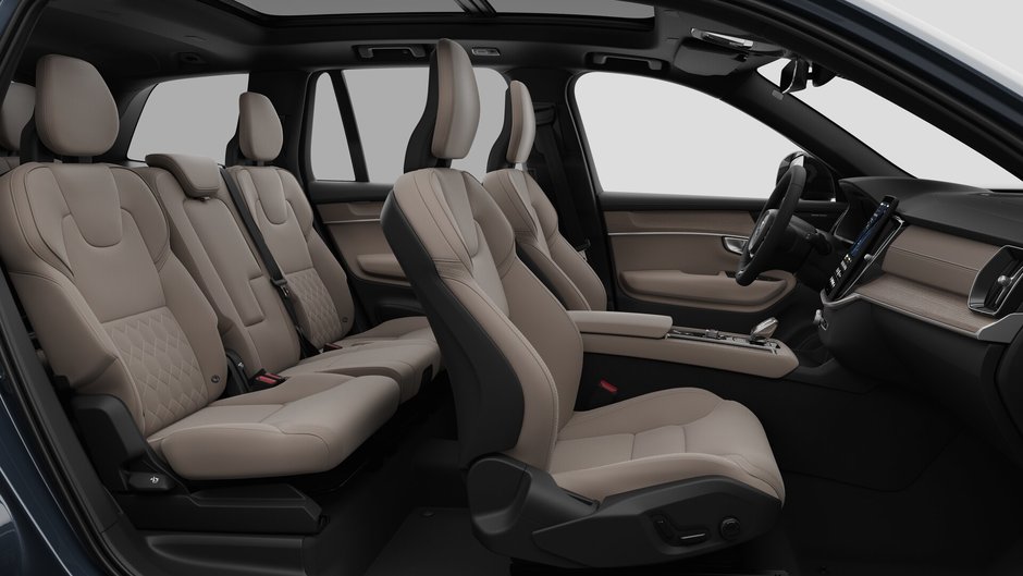 2027 Volvo XC90 Plus 7-Seater (Dark Theme)-12