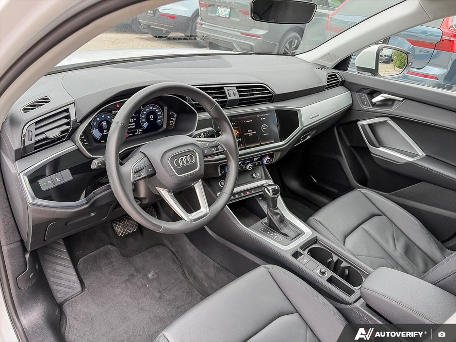 2025 Audi Q3 Komfort 40-12