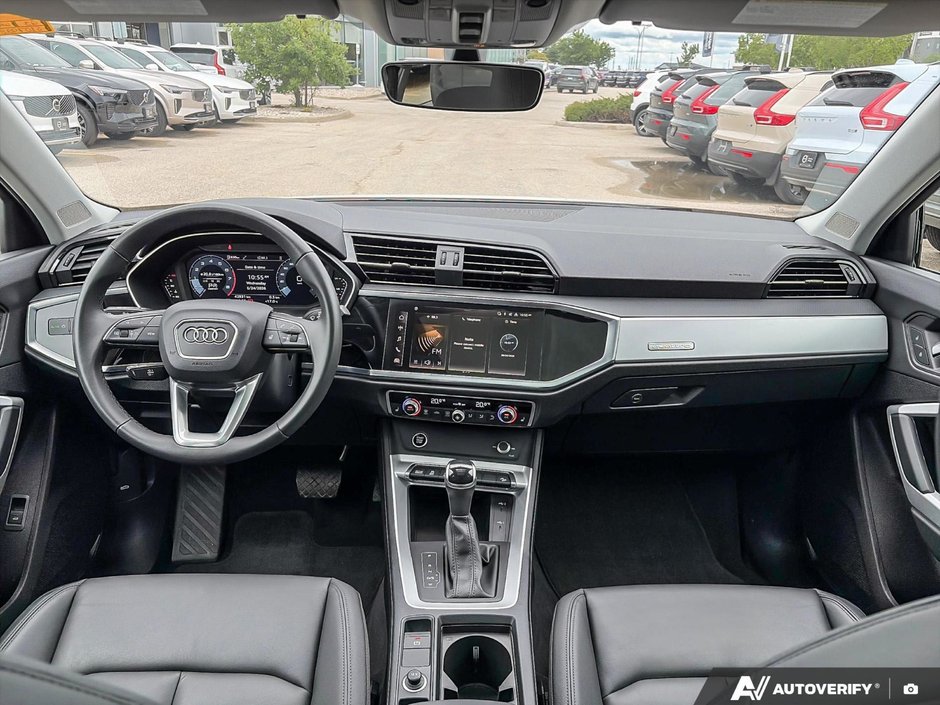 2025 Audi Q3 Komfort 40-23