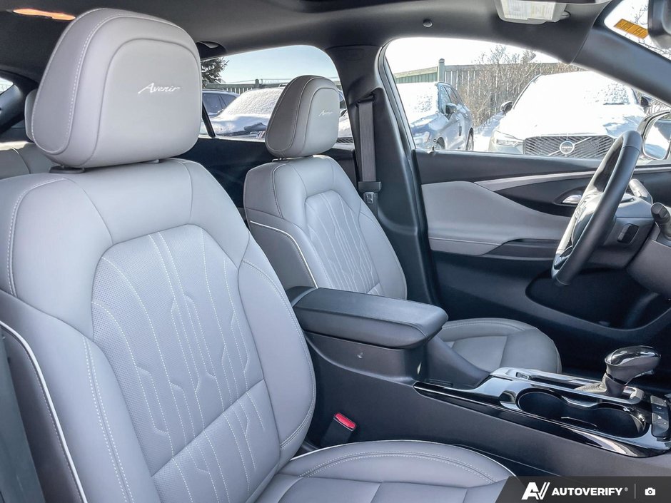 2025 Buick Envista Avenir-21