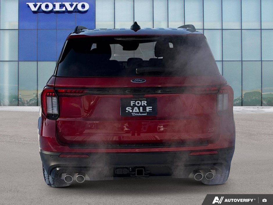 2025 Ford Explorer ST-3