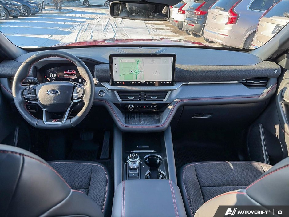 2025 Ford Explorer ST-23