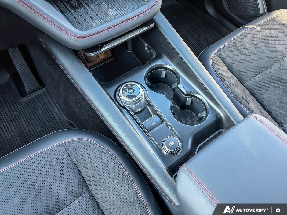 2025 Ford Explorer ST-17