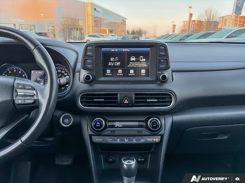 2020 Hyundai Kona Luxury-18