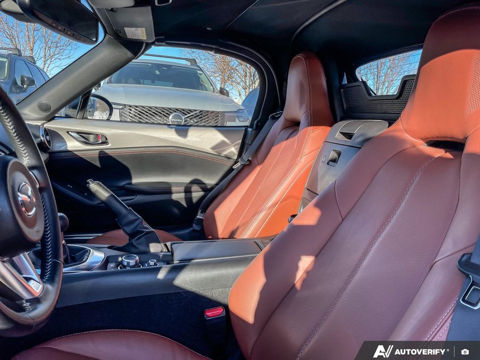 2022 Mazda MX-5 GT-22