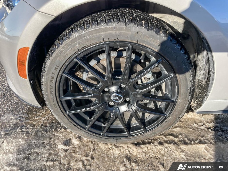 2022 Mazda MX-5 GT-8