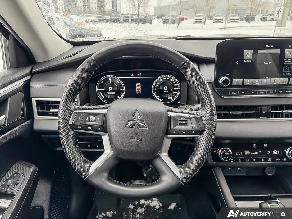 2023 Mitsubishi Outlander PHEV-13