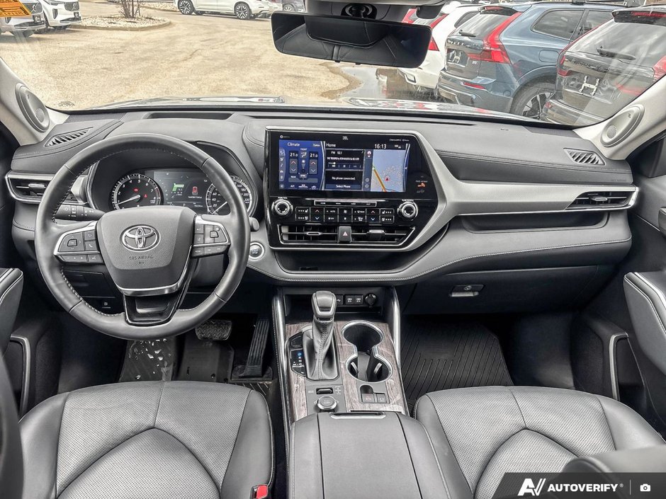 2021 Toyota Highlander Limited-23