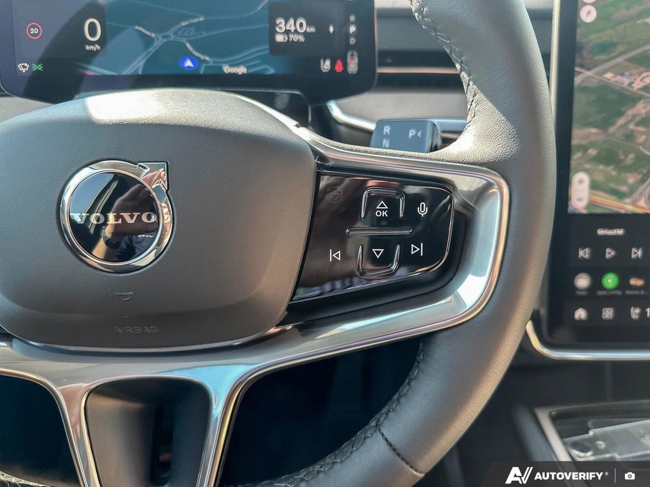 2025 Volvo EX90 Ultra-15