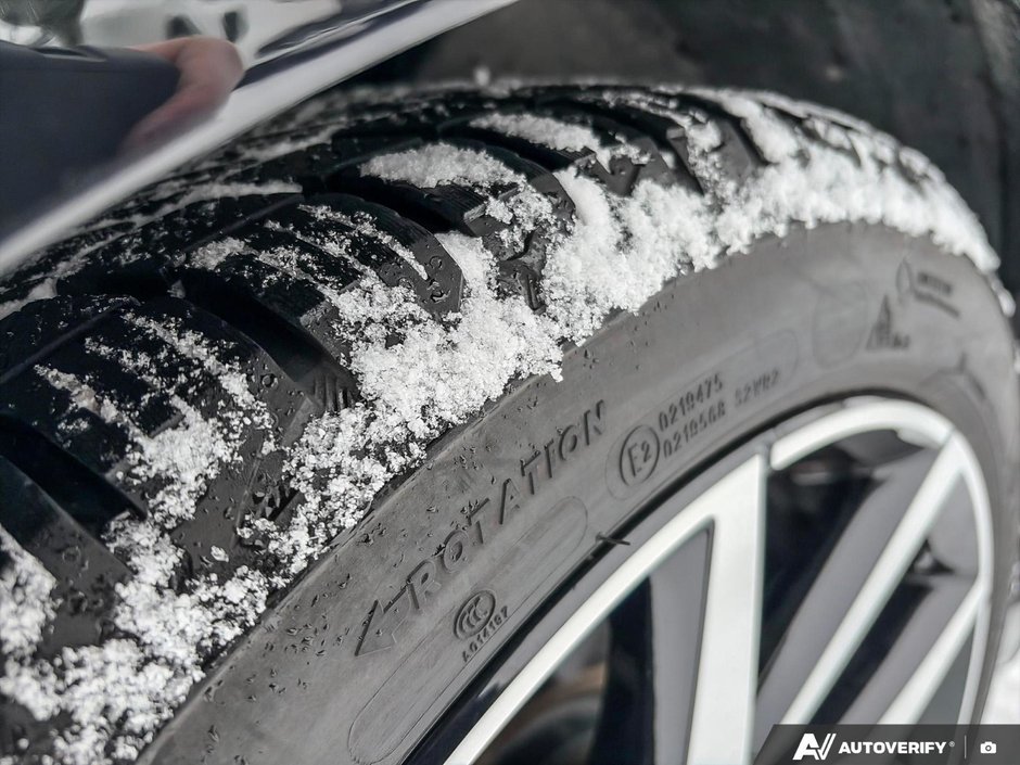 2022 Volvo S60 R-Design-9