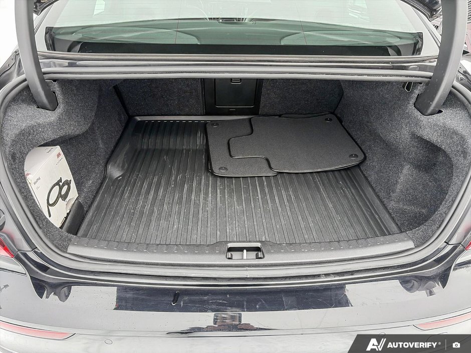 2022 Volvo S60 R-Design-7