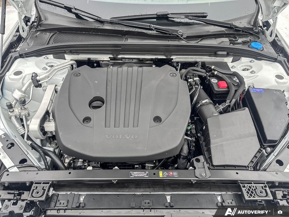 2026 Volvo V60 Cross Country Ultra-6