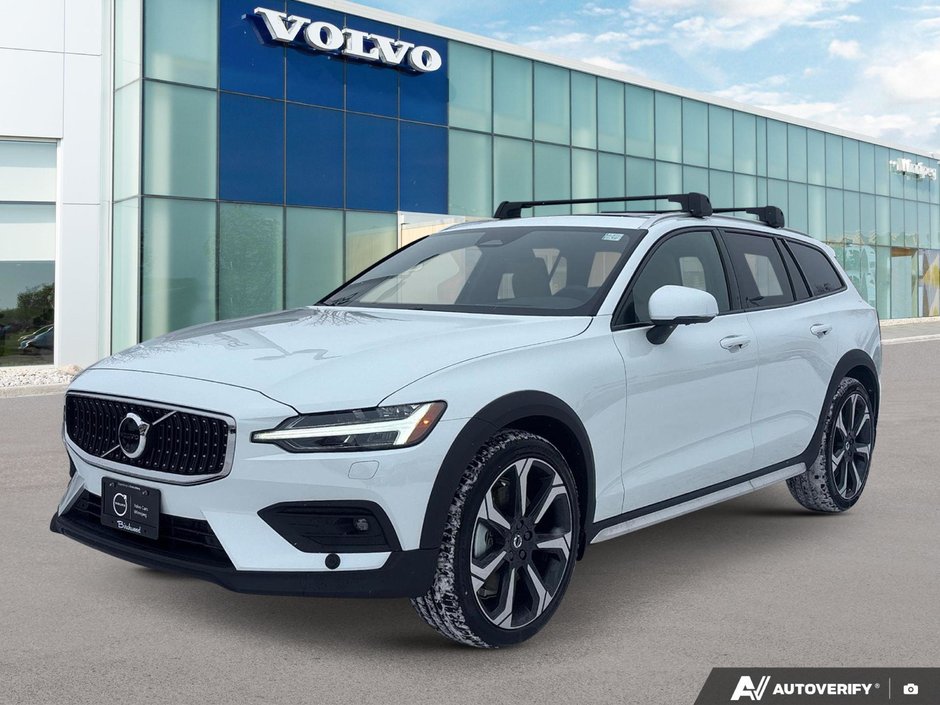 2026 Volvo V60 Cross Country Ultra-0