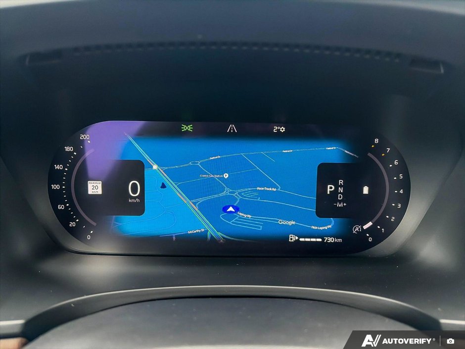 2022 Volvo V90 Cross Country B6 CC-14