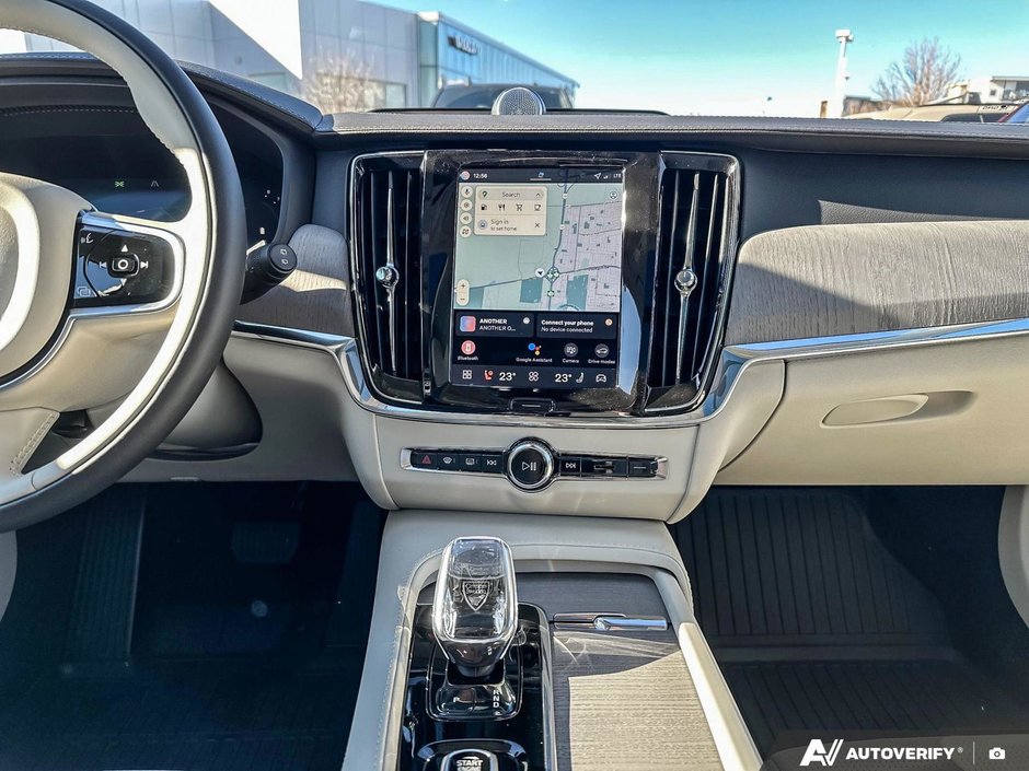 2026 Volvo V90 Cross Country Ultra-19