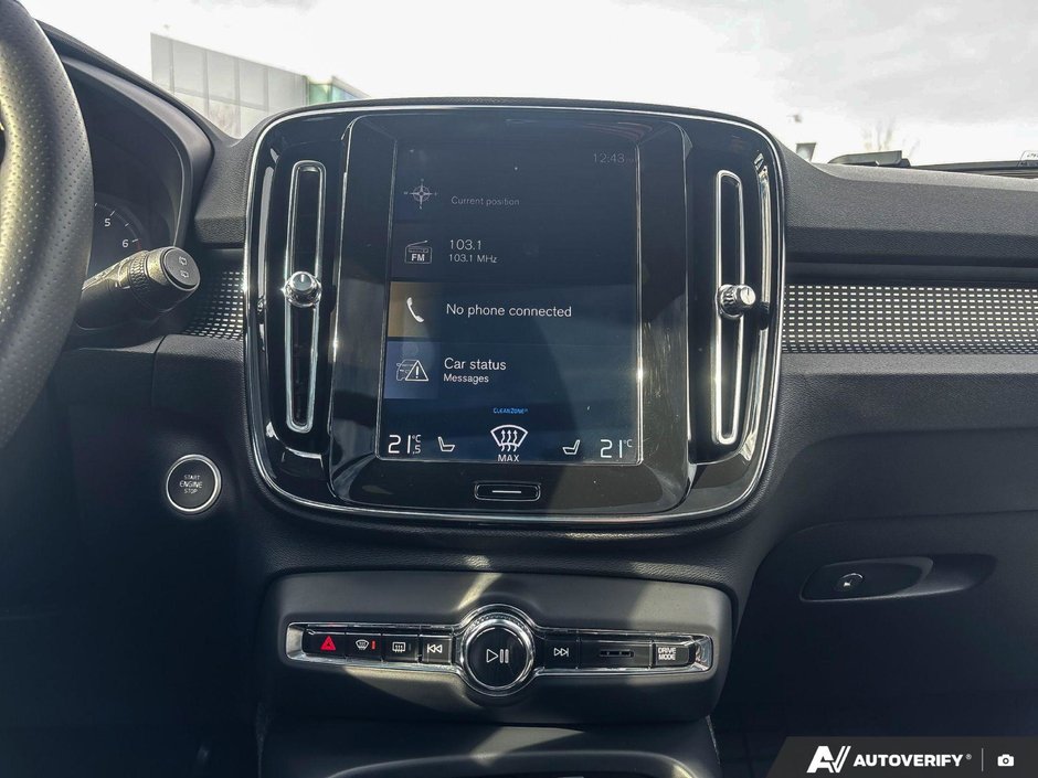 2020 Volvo XC40 R-Design-18