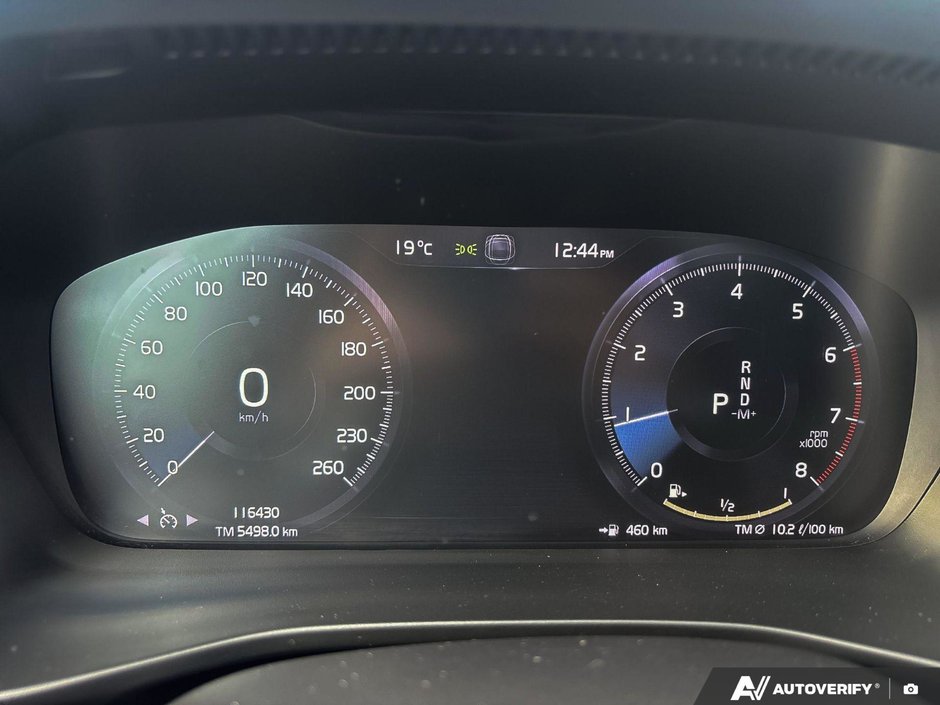 2020 Volvo XC40 R-Design-14