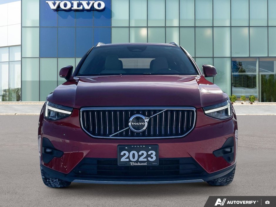 2023 Volvo XC40 Ultimate Bright Theme-5