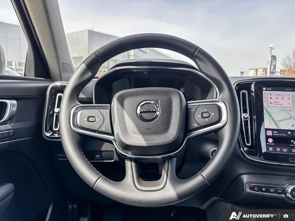 2025 Volvo XC40 Core Bright Theme-13