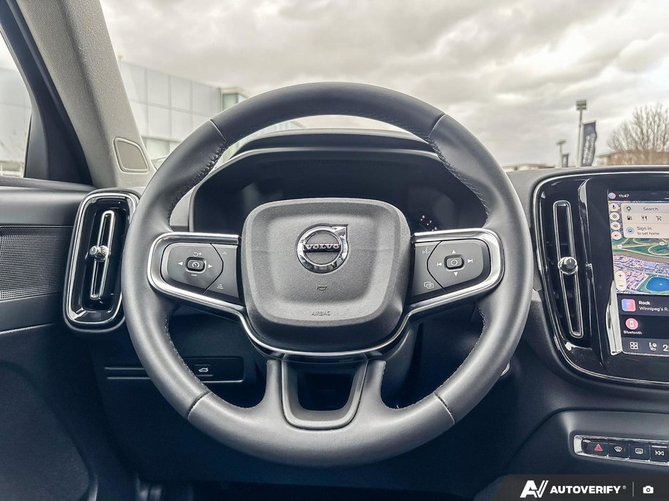 2025 Volvo XC40 Core Bright Theme-13