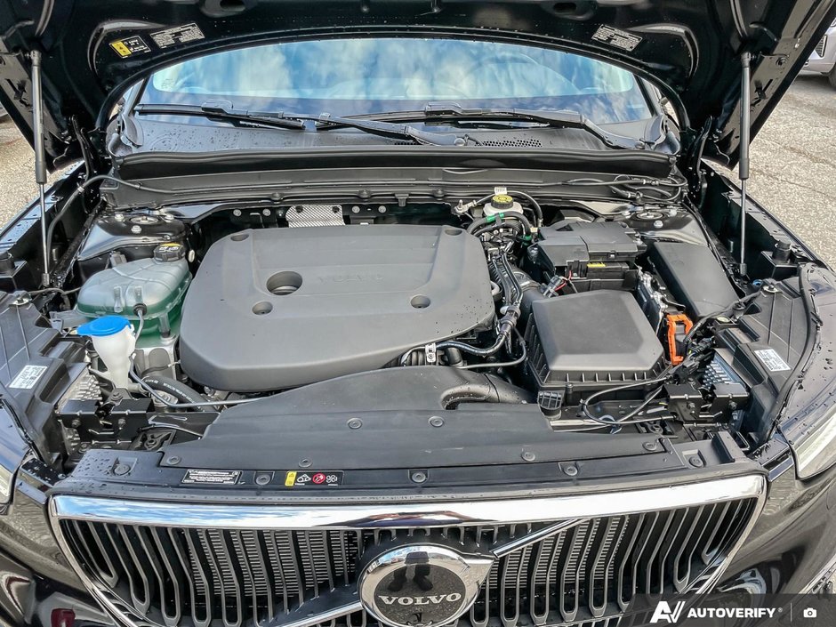 2026 Volvo XC40 Ultra Dark Theme-7