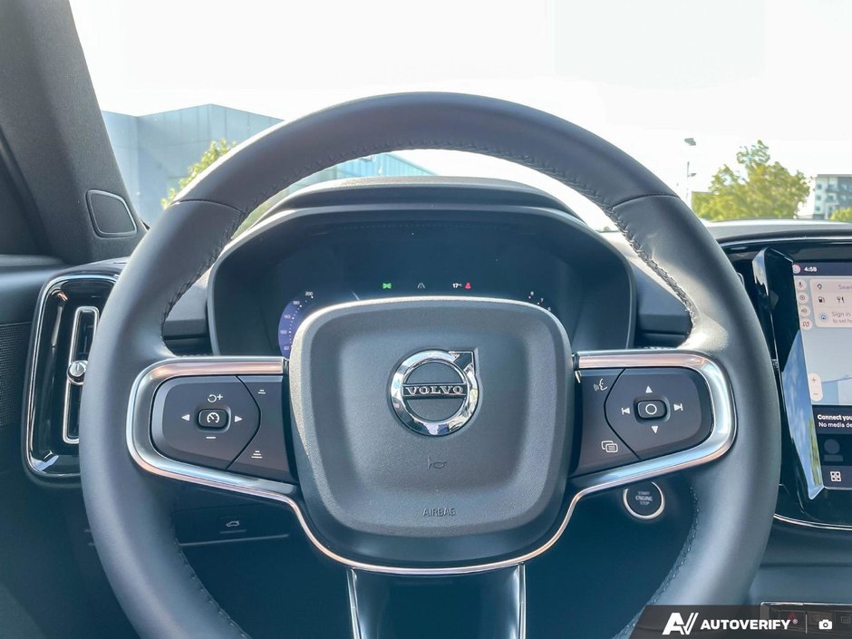 2026 Volvo XC40 Plus Dark Theme-14