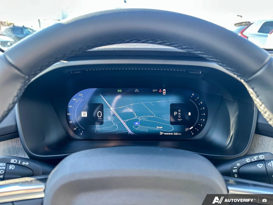 2026 Volvo XC40 Ultra Dark Theme-15