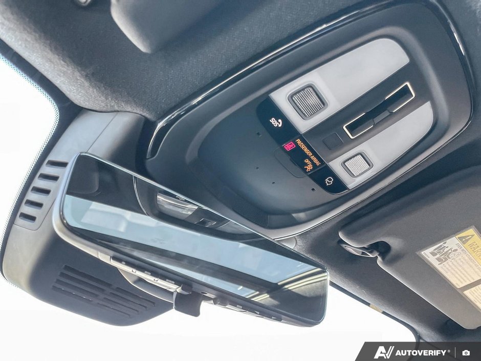 2026 Volvo XC40 Ultra Black Edition-21