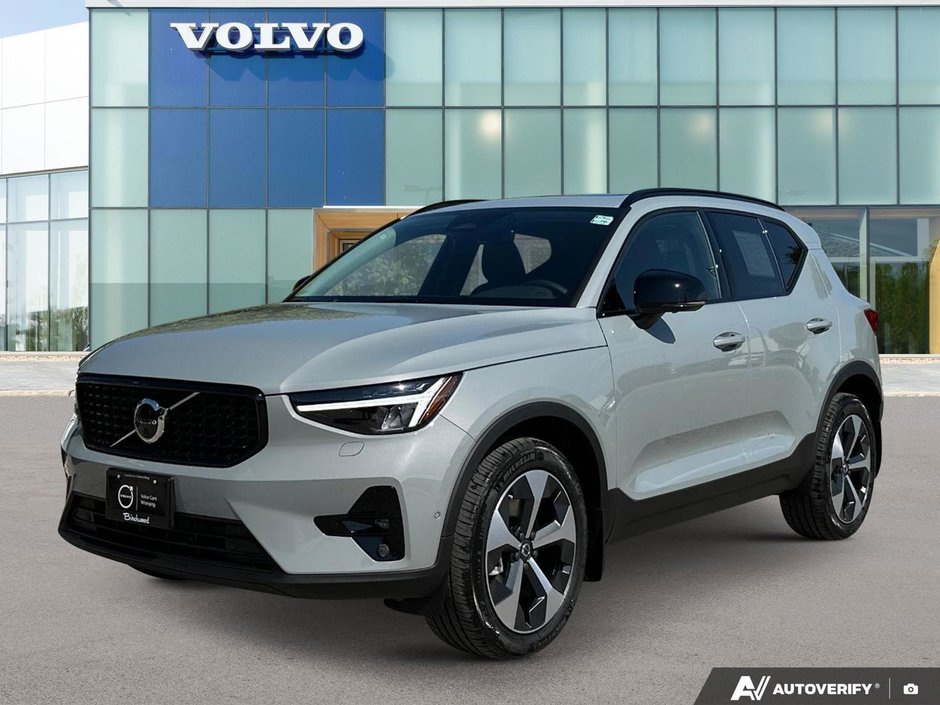 2026 Volvo XC40 Plus Dark Theme-0