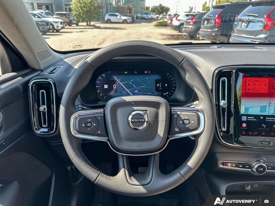 2026 Volvo XC40 Plus Dark Theme-14