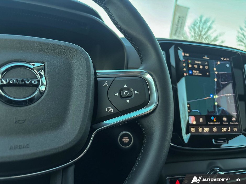 2026 Volvo XC40 Ultra Dark Theme-16