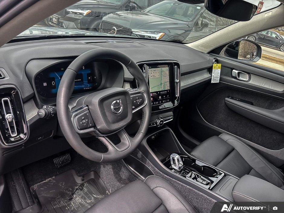 2026 Volvo XC40 Plus Dark Theme-12