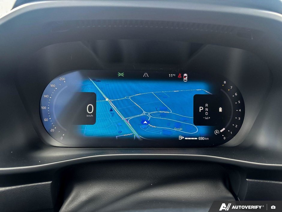 2026 Volvo XC40 Core Dark Theme-14