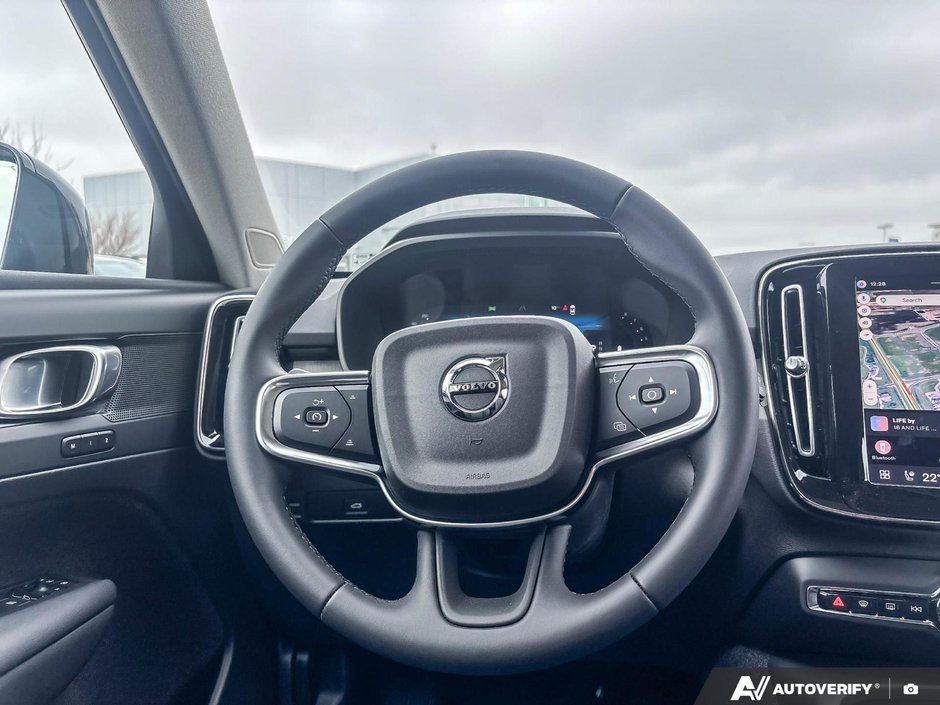 2026 Volvo XC40 Core Dark Theme-13