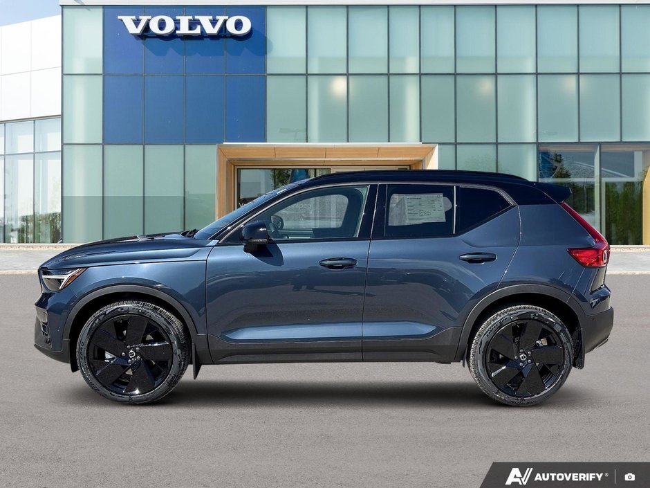 2026 Volvo XC40 Ultra Black Edition-1