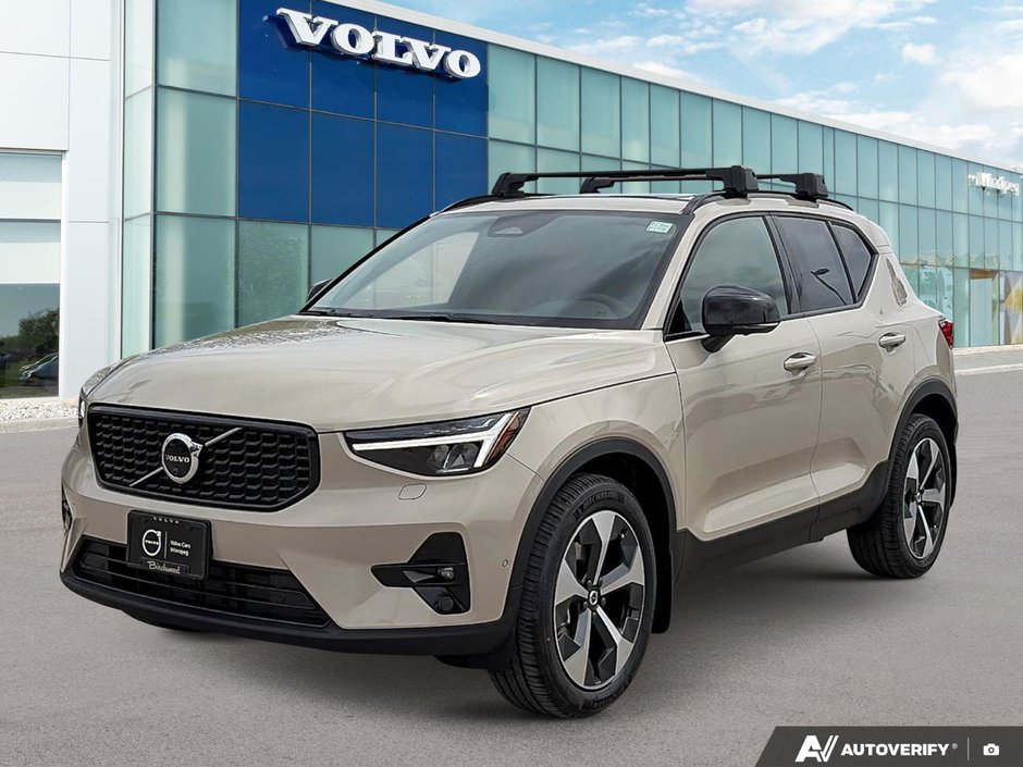 2026 Volvo XC40 Plus Dark Theme-0