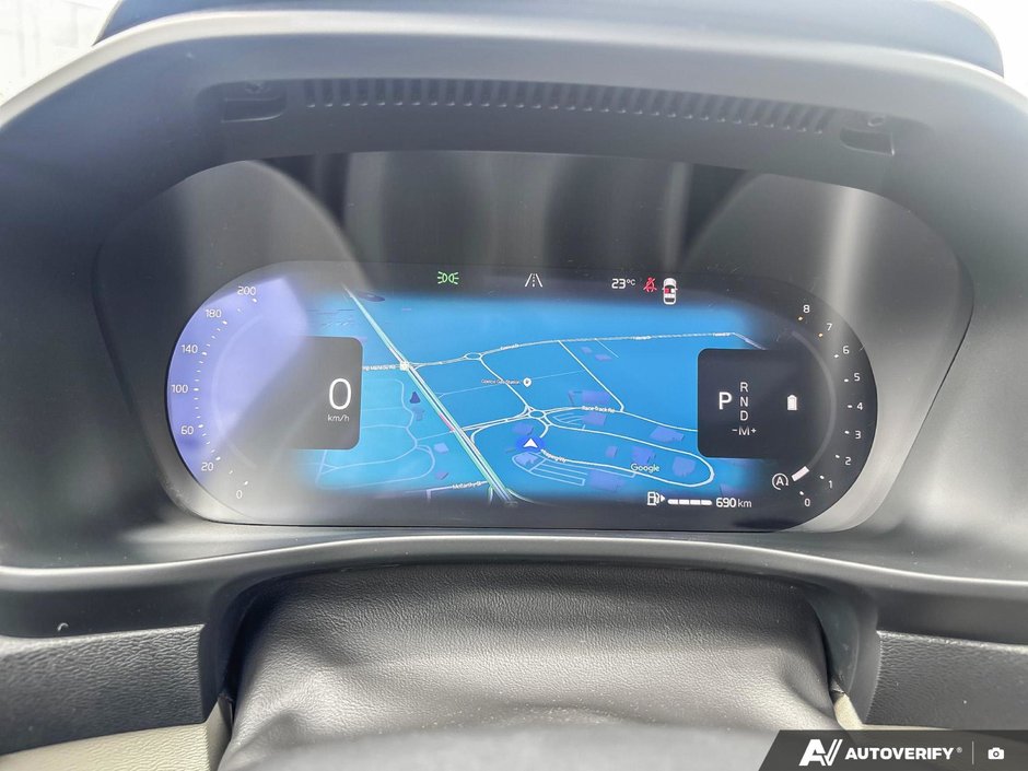 2026 Volvo XC40 Ultra Dark Theme-15