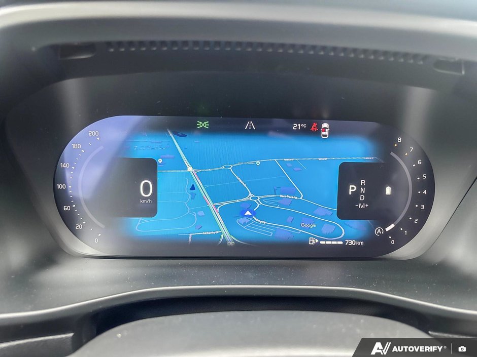 2026 Volvo XC40 Plus Dark Theme-14
