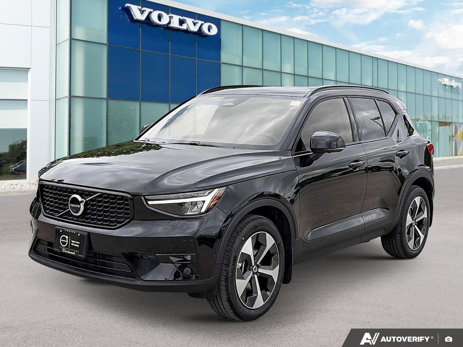 2026 Volvo XC40 Plus Dark Theme-0