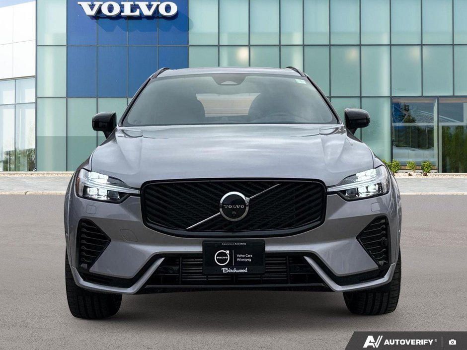 2026 Volvo XC60 Plug-In Hybrid Polestar Engineered-5