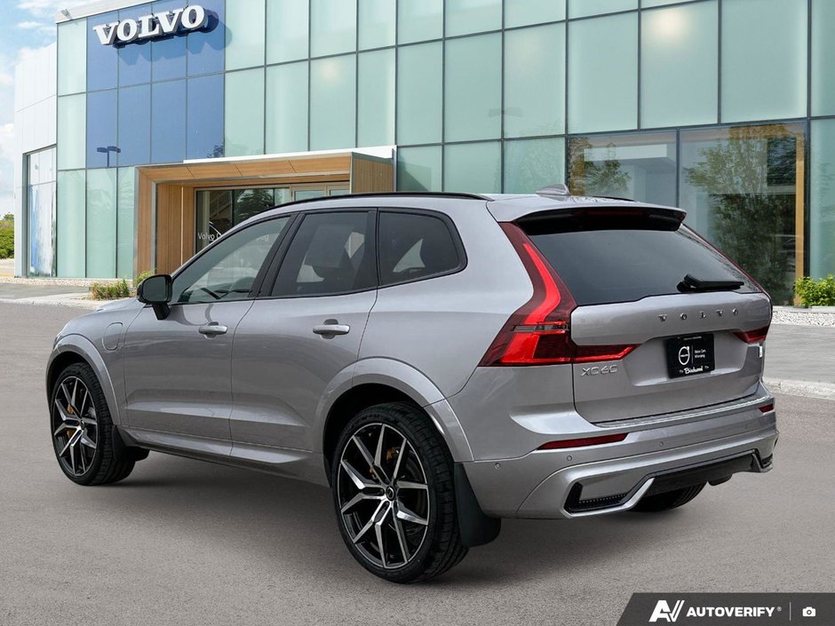 2026 Volvo XC60 Plug-In Hybrid Polestar Engineered-3