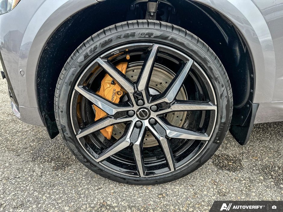 2026 Volvo XC60 Plug-In Hybrid Polestar Engineered-9