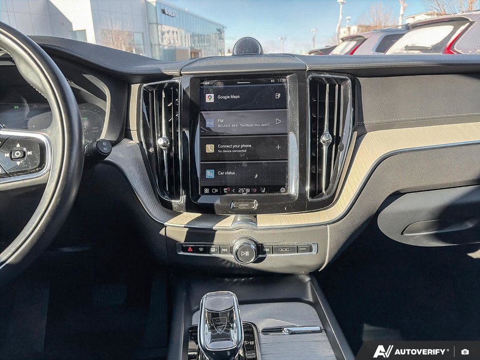 2022 Volvo XC60 Recharge Inscription-19