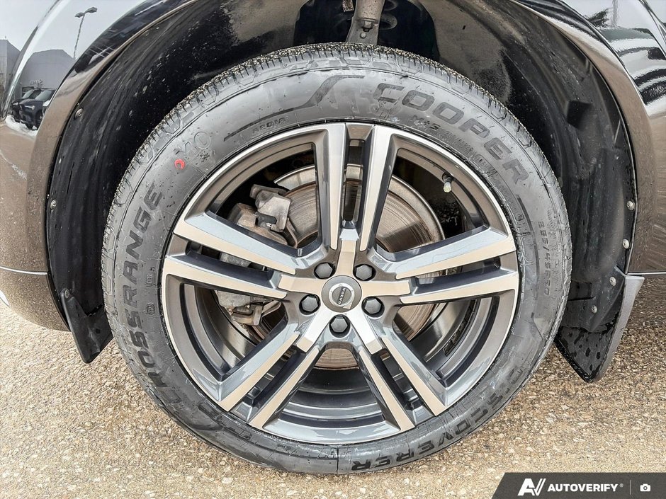 2020 Volvo XC60 Momentum-8