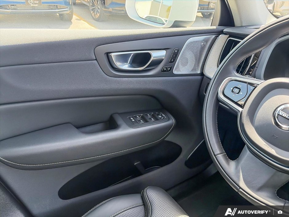 2021 Volvo XC60 Inscription-16