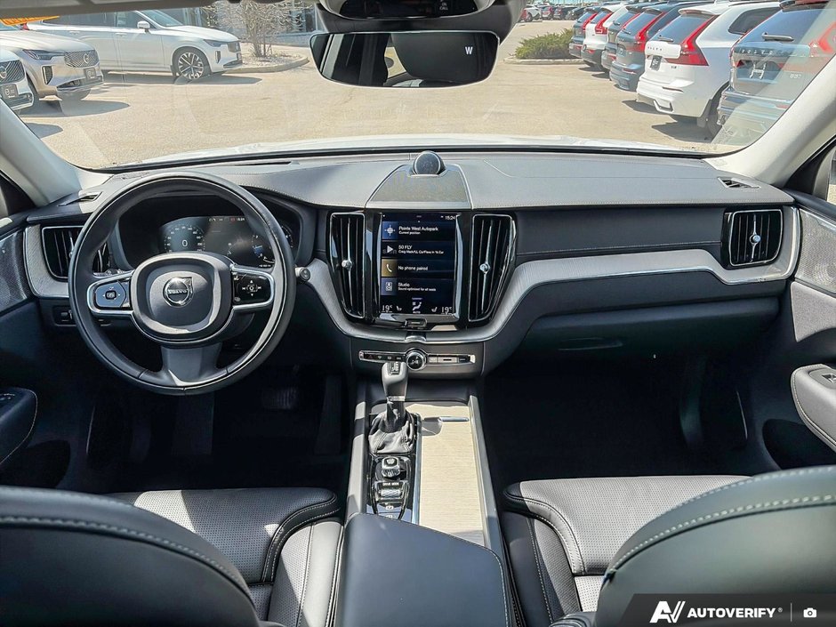 2021 Volvo XC60 Inscription-23