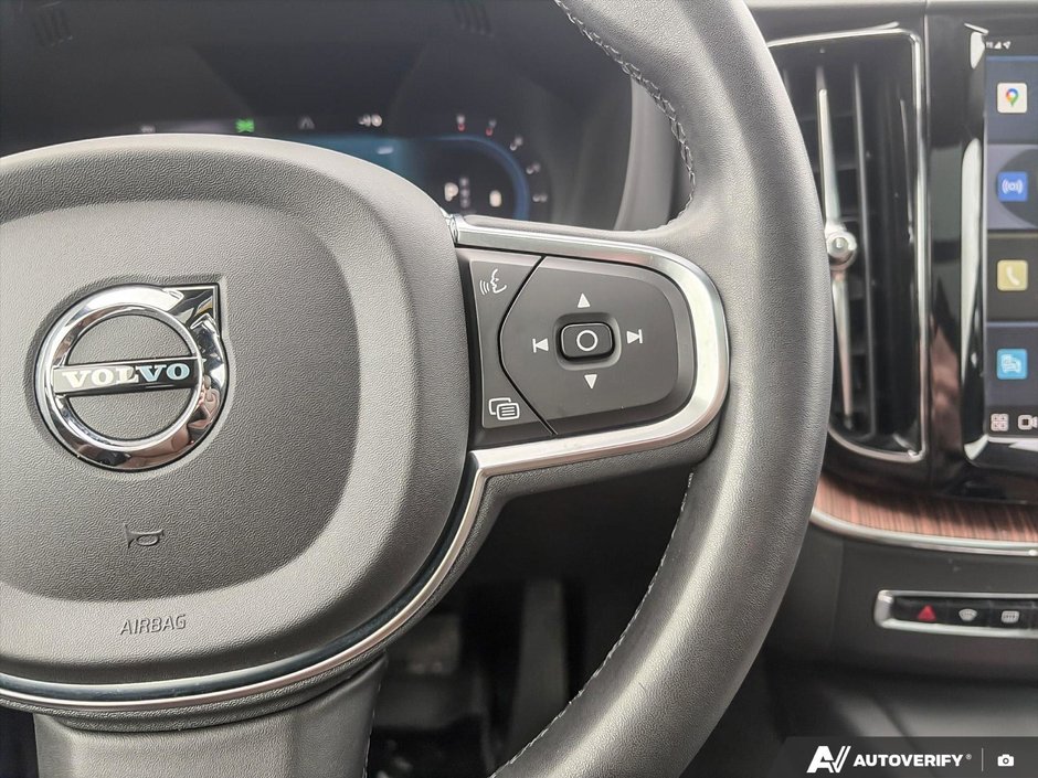 2022 Volvo XC60 Momentum-15