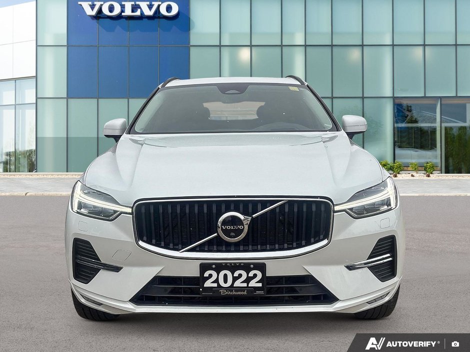 2022 Volvo XC60 Momentum-5