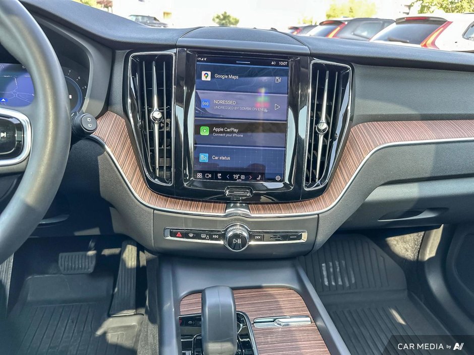 2023 Volvo XC60 Plus Bright Theme-19