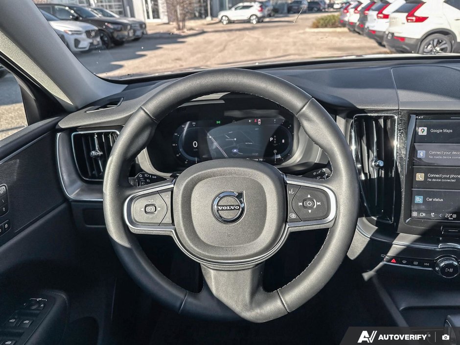 2025 Volvo XC60 Core Dark Theme-14
